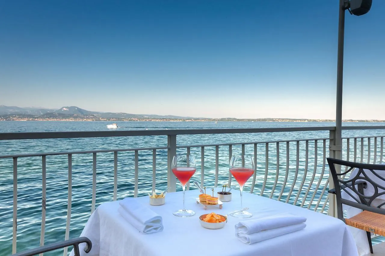 Relais La Speranzina Ξενοδοχείο Σιρμιόνε 5*,