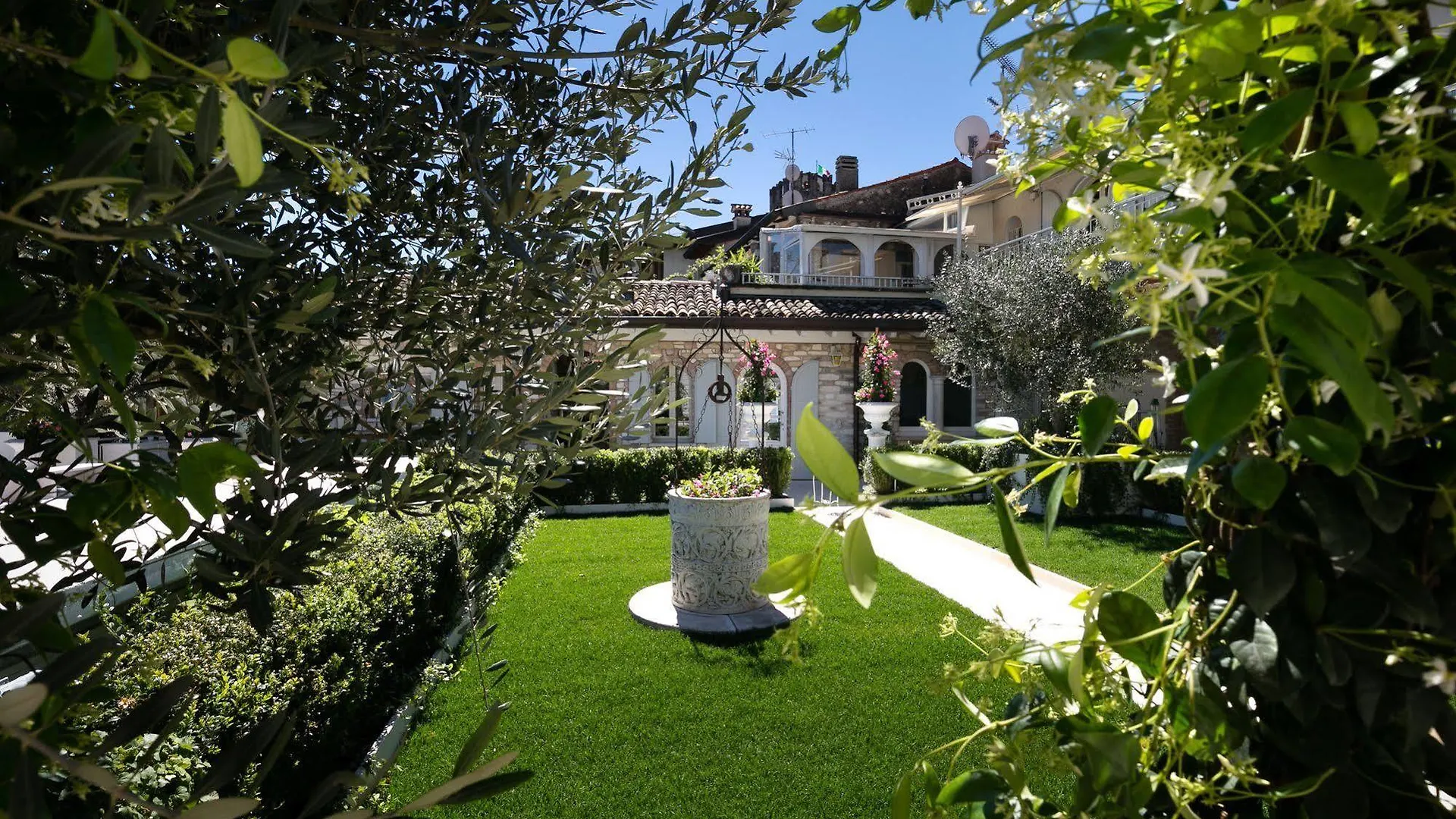 Relais La Speranzina Ξενοδοχείο Σιρμιόνε 5*,